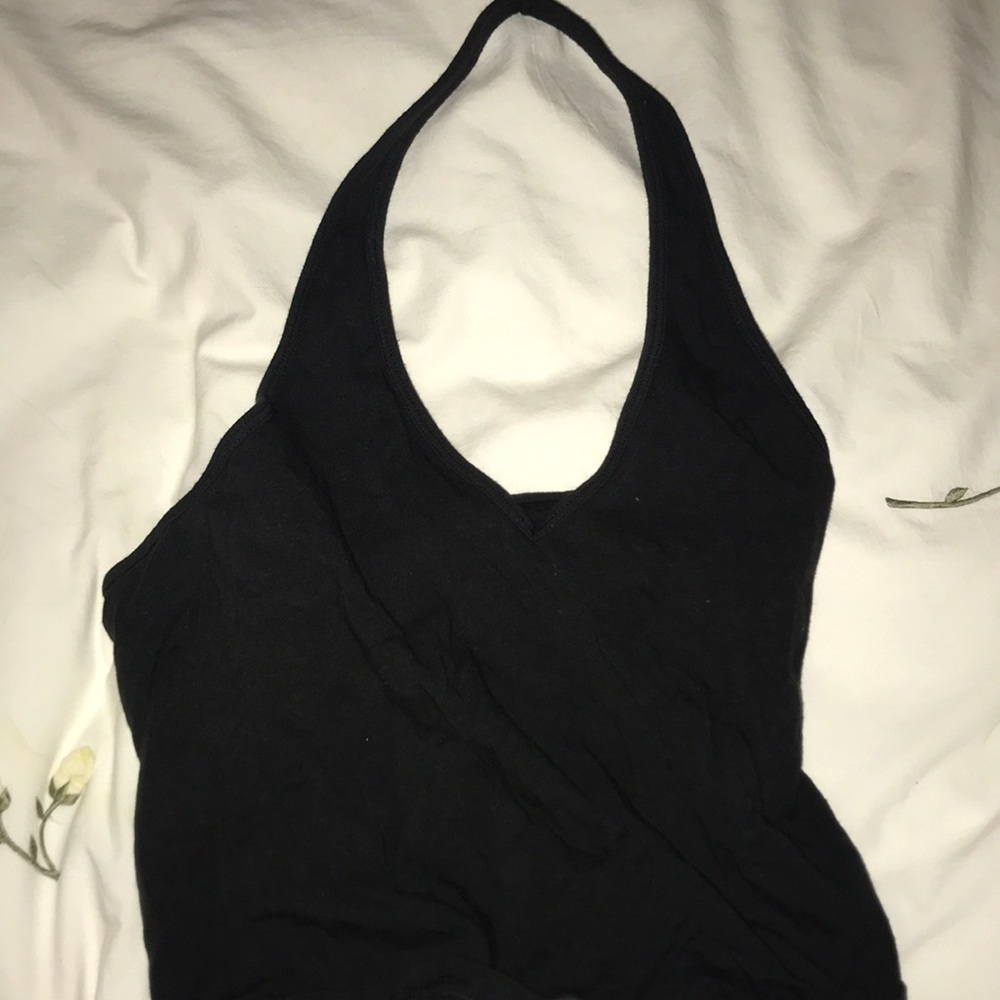 Black cropped halter top